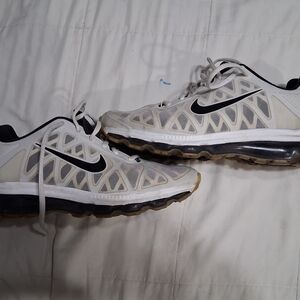 Used Nike Air Max 360s